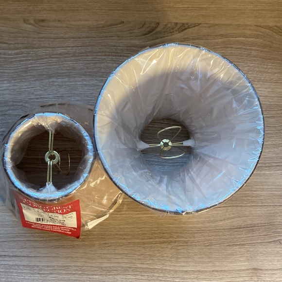 SpringCrest collection two lamp shades neutral - Picture 15 of 16